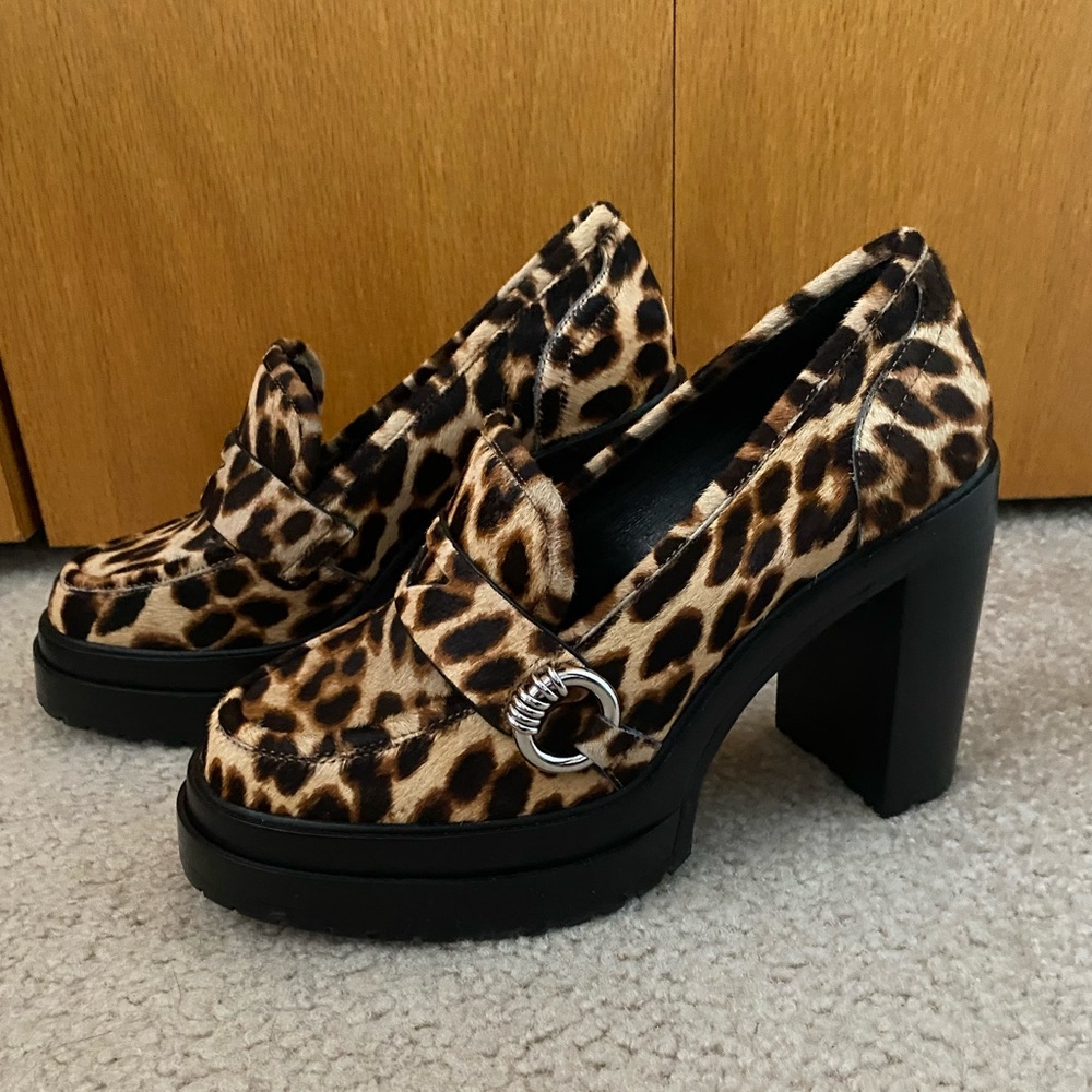 NWT Gianni Bini Leopard Print Faux Calf Hair Platform Loafers, 8.5M